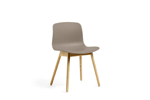 About A Chair AAC 12